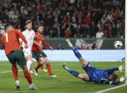 开云体育官网-葡萄牙队面临严峻考验，进入紧张备战阶段的简单介绍