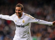 开云下载-羽翼与掌控，当老鹰的传说照进绿茵场