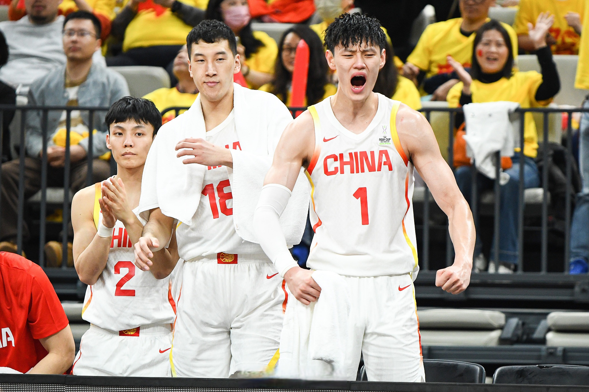 中国男篮完胜鹈鹕，凯尔·库兹马关键制胜的简单介绍