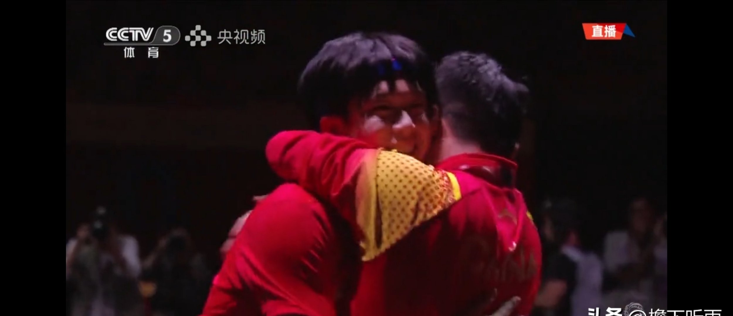 包含韩国乒乓球队绝地反击法国乒乓球队，王皓统治全场的词条