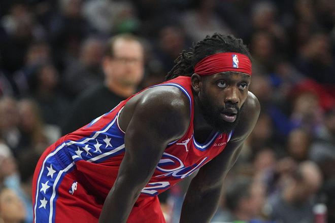 关于湖人B队逆转猛龙,贝弗利制霸全场的信息 关于湖人B队逆转猛龙,贝弗利制霸全场的信息