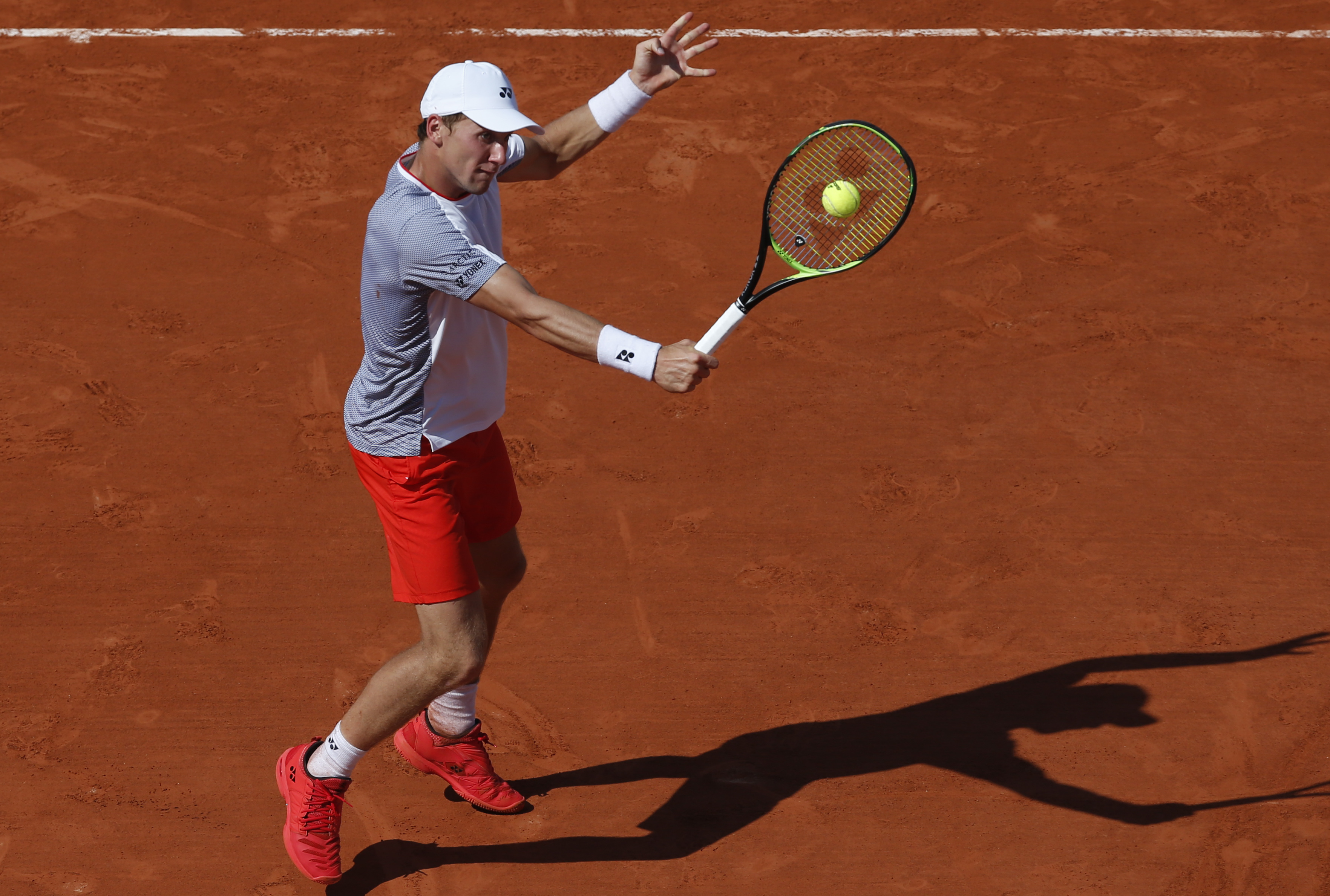 欧洲网球队爆冷法国网球队，费德勒高光表现的简单介绍