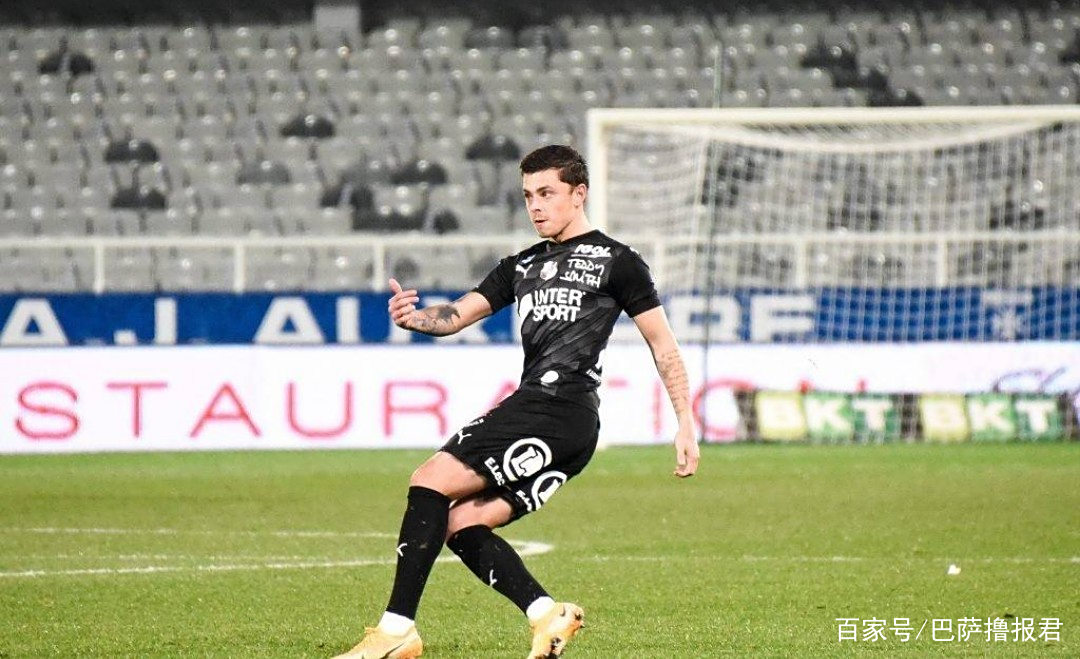 关于南锡主场不敌兰斯，遭遇连败的信息