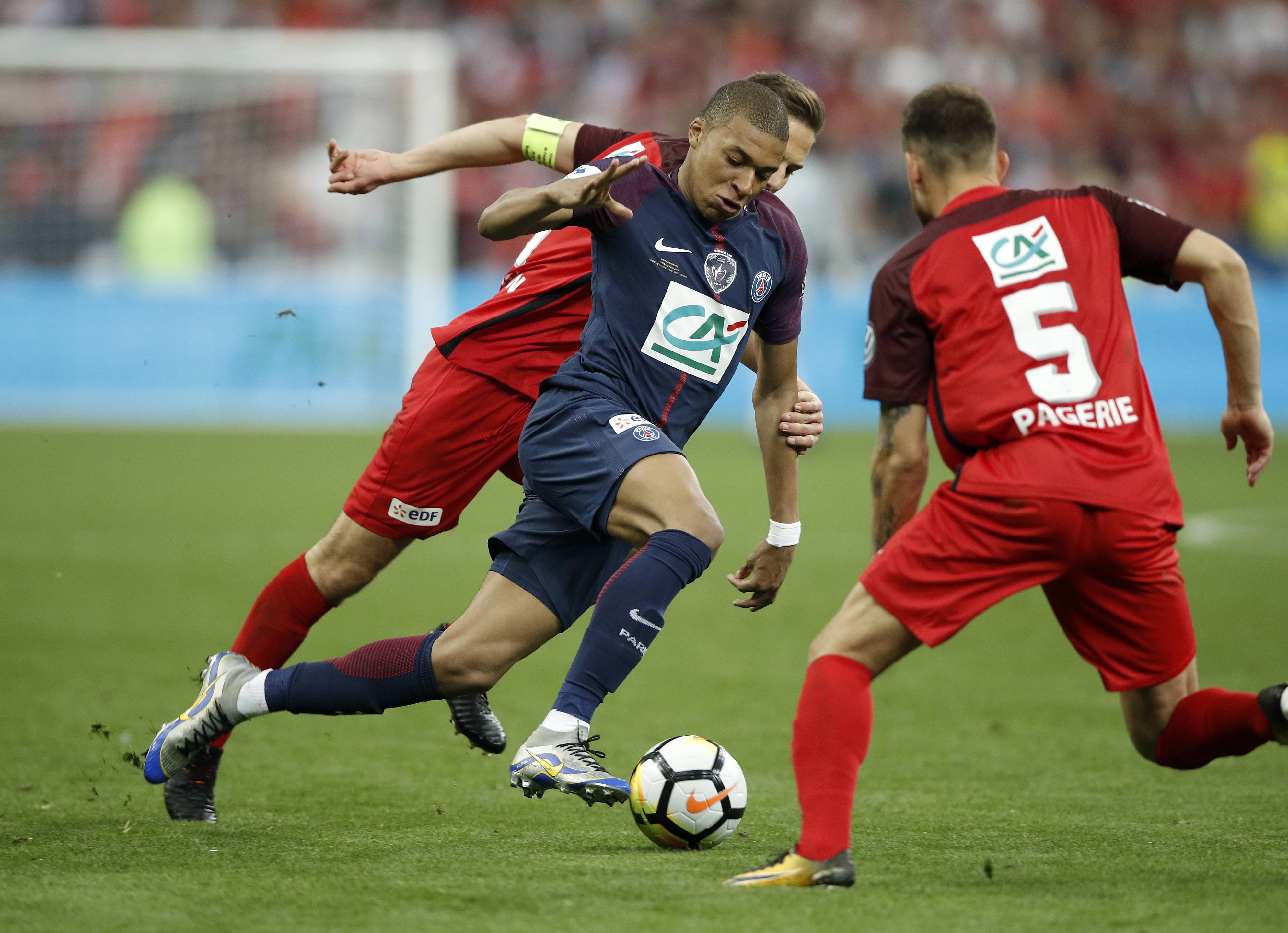 关于巴黎圣日耳曼遭遇大冷门，惊险淘汰的信息