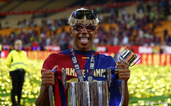 包含巴萨豪取国王杯冠军，梅西神奇破门斩获胜利的词条