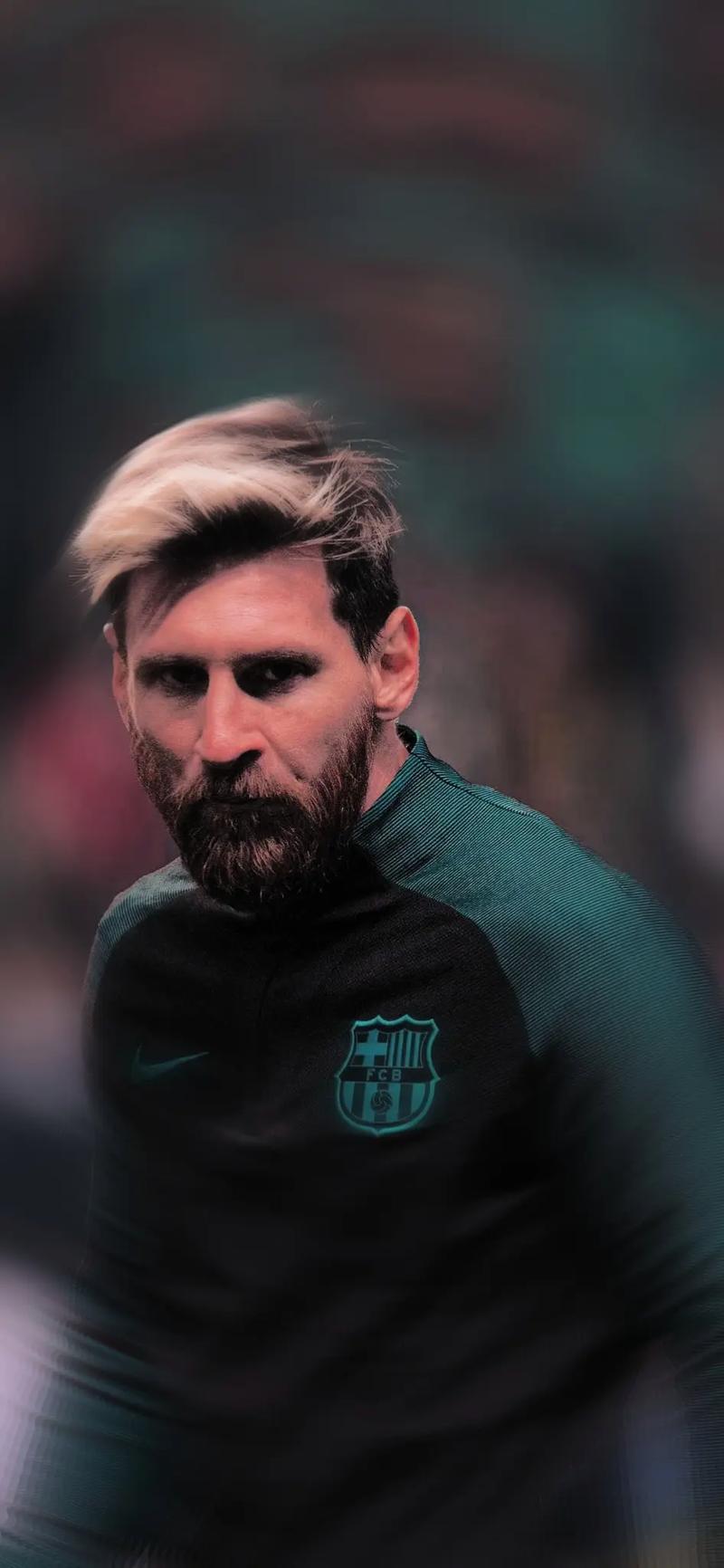 包含巴萨豪取国王杯冠军，梅西神奇破门斩获胜利的词条