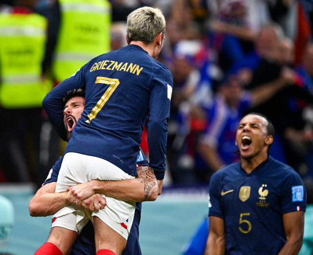 包含韩国羽毛球队碾压英格兰羽毛球队，谌龙制霸全场的词条