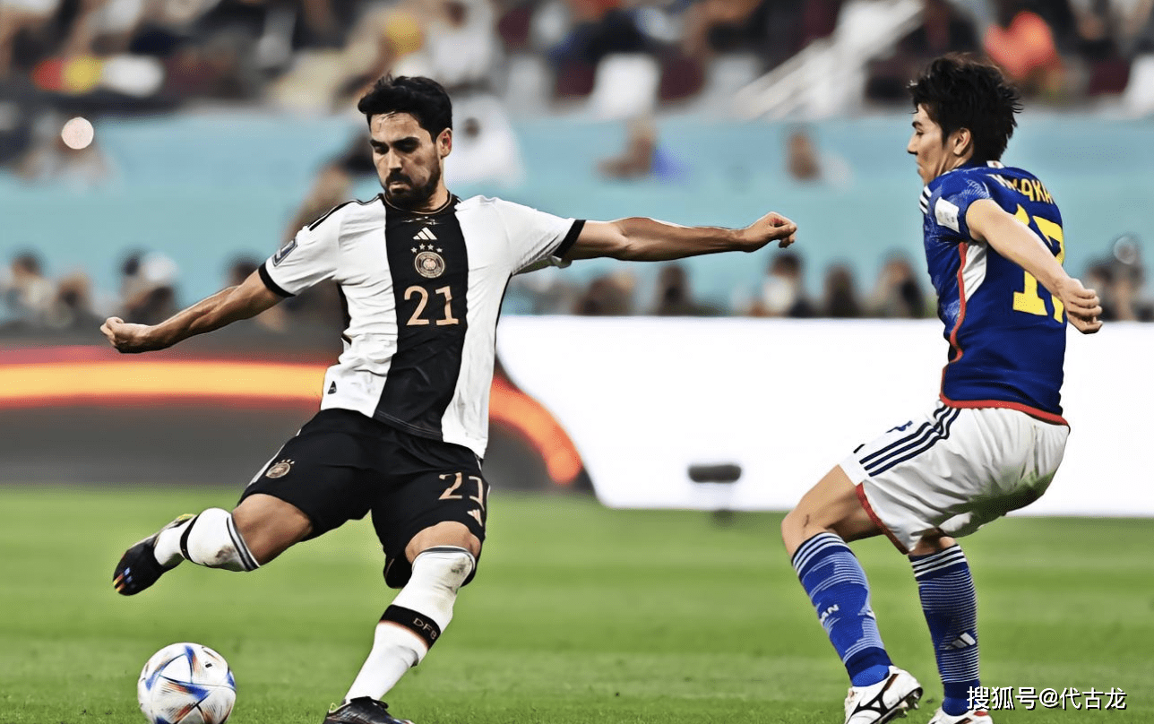 德国队翻盘日本队，黄鸭组合点燃赛场的简单介绍